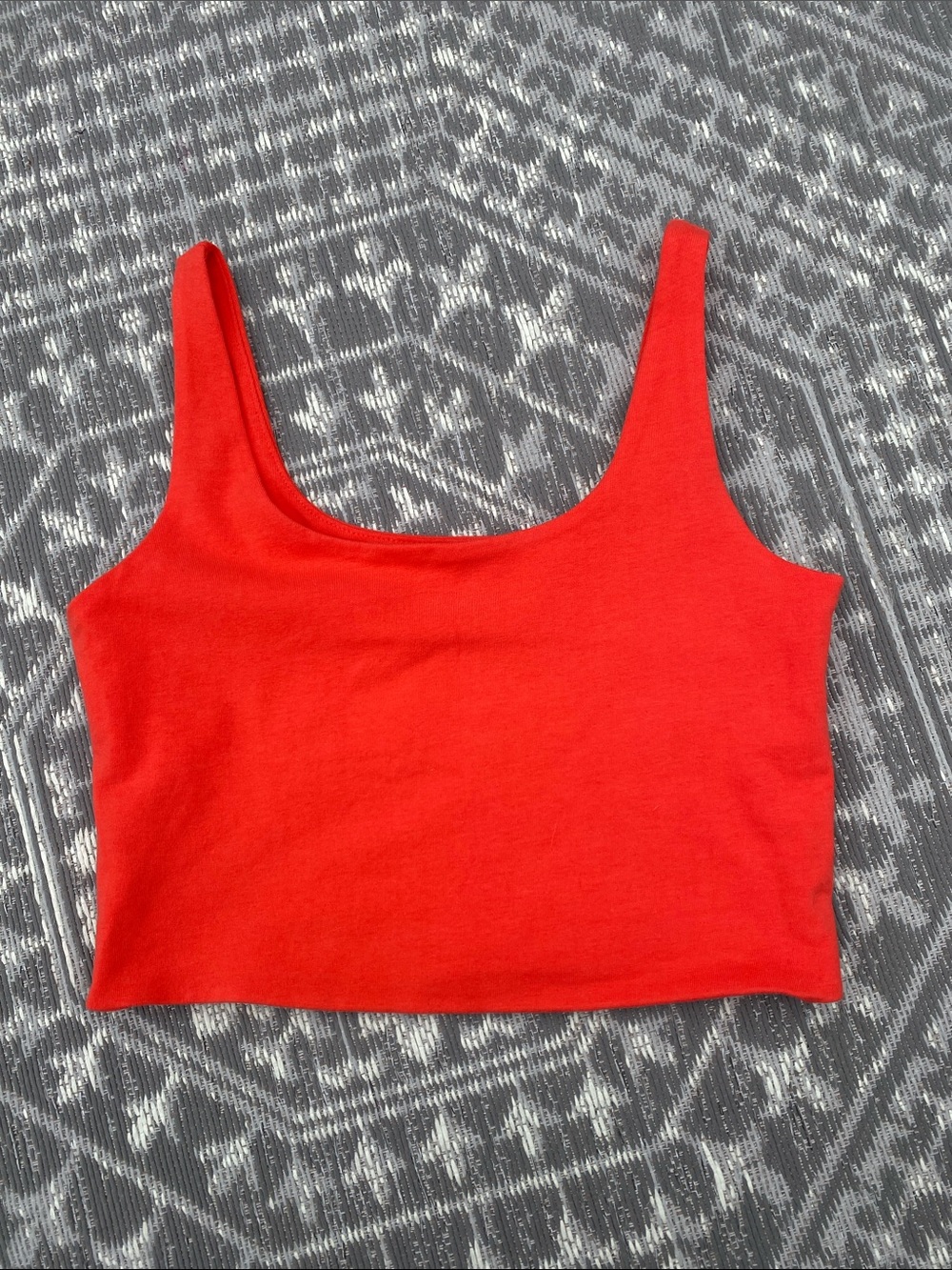 Red cropped tank